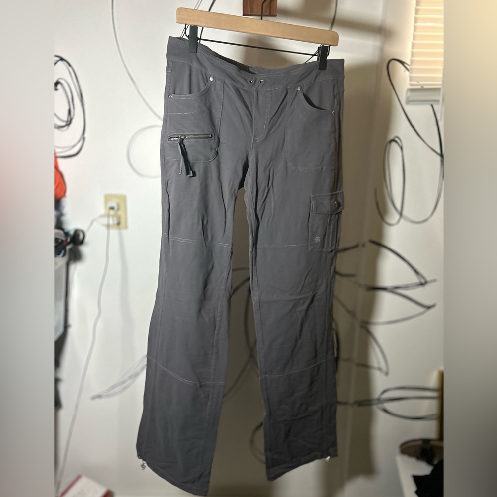 Athleta Cargo Bootcut Gray Pants, Women’s Medium Tall